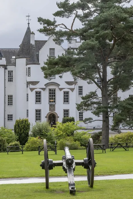 Framed Print : Blair Castle Cannon Print, Scotland
