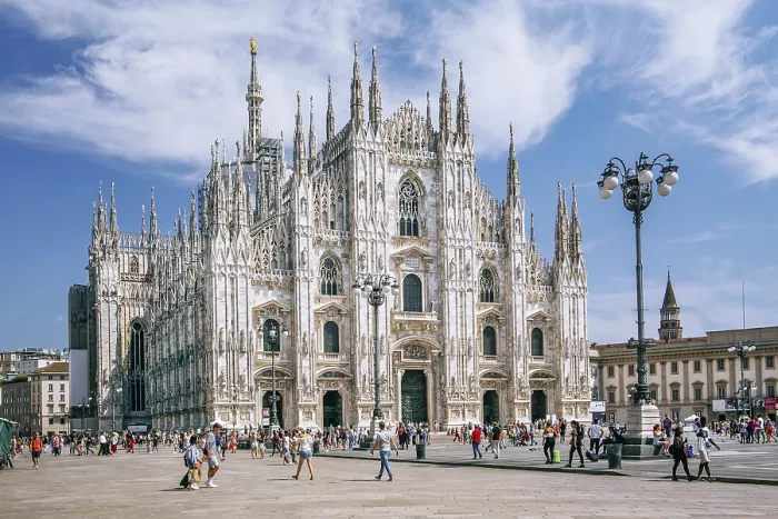 Framed Print : Cathedral Square Print, Milan, Italy Framed Print : Cathedral Square Print, Milan, Italy