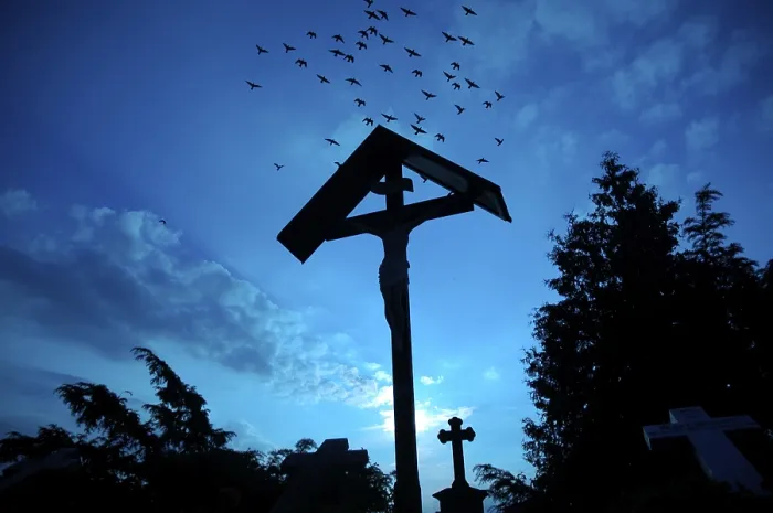 Framed Print : Cemetery Print - Image of a Cemetery Framed Print : Cemetery Print - Image of a Cemetery