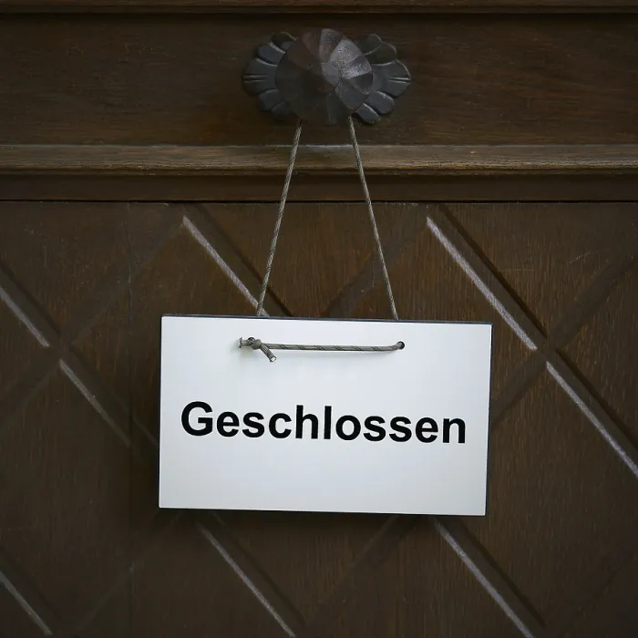 Framed Print : Closed Print by imageBROKER Framed Print : Closed Print by imageBROKER