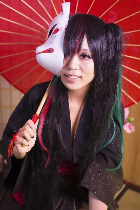 Framed Print : Cosplay Print - ImageBROKER Framed Print : Cosplay Print - ImageBROKER