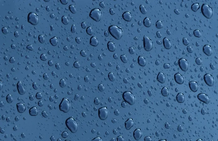 Framed Print : Drops of Water Print by ImageBROKER Framed Print : Drops of Water Print by ImageBROKER
