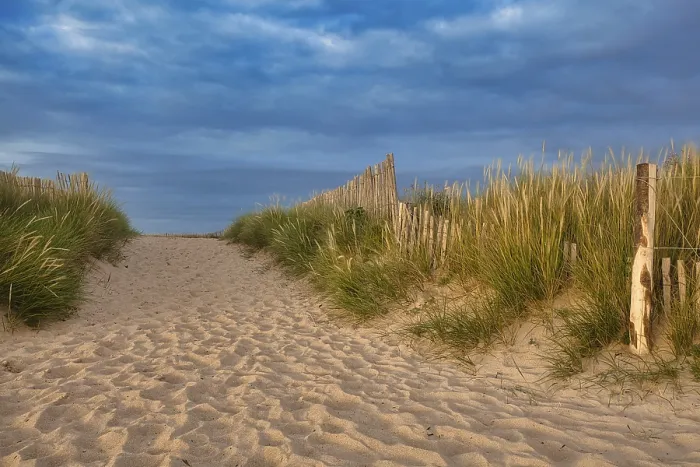 Framed Print : Evening atmosphere on the beach print, Plage de Kerhillio, France