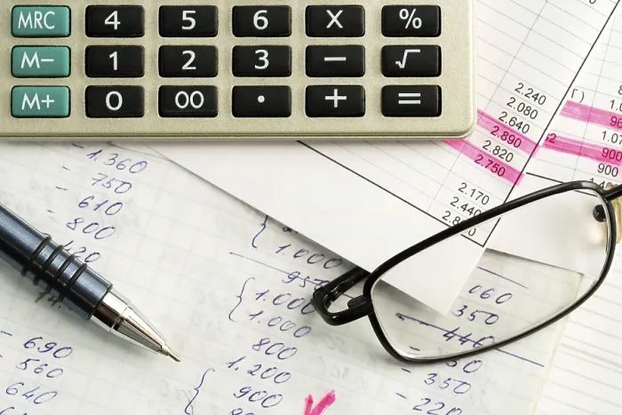 Framed Print : Financial Reports Print from imageBROKER Framed Print : Financial Reports Print from imageBROKER