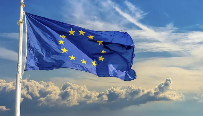 Framed Print : The EU Flag Print - Blue Sky Background Framed Print : The EU Flag Print - Blue Sky Background
