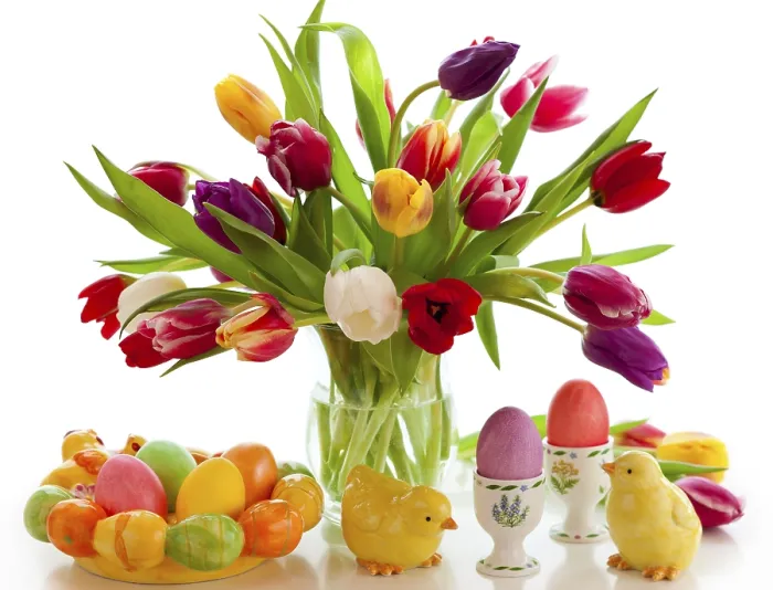 Framed Print : Easter Table Decorations Print with Tulips and Eggs Framed Print : Easter Table Decorations Print with Tulips and Eggs