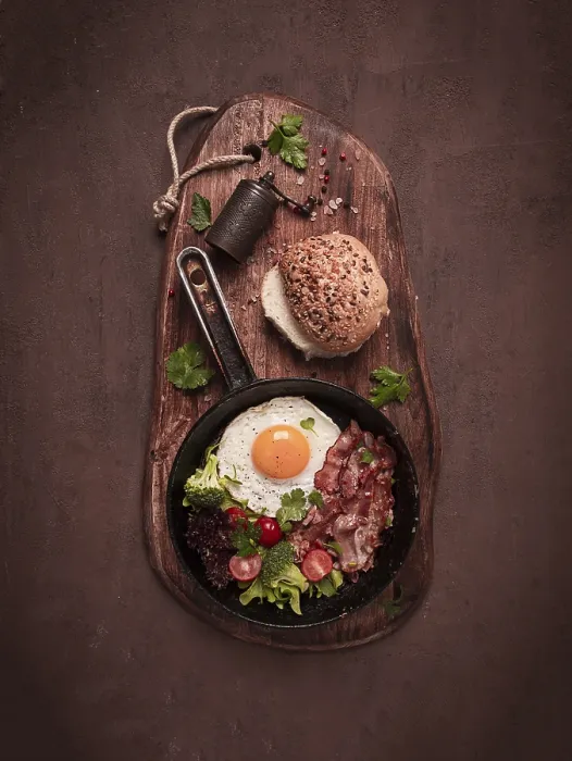 Framed Print : Fried Egg Print with Bacon and Vegetables Framed Print : Fried Egg Print with Bacon and Vegetables