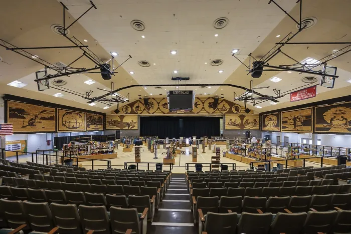 Framed Print : Interior of the World's Only Corn Palace Print, Mitchell, South Dakota Framed Print : Interior of the World's Only Corn Palace Print, Mitchell, South Dakota
