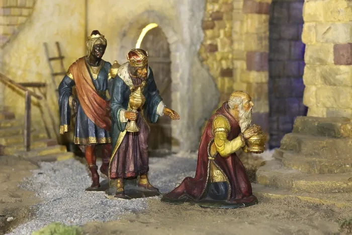 Framed Print : Three Kings Print by ImageBROKER Framed Print : Three Kings Print by ImageBROKER