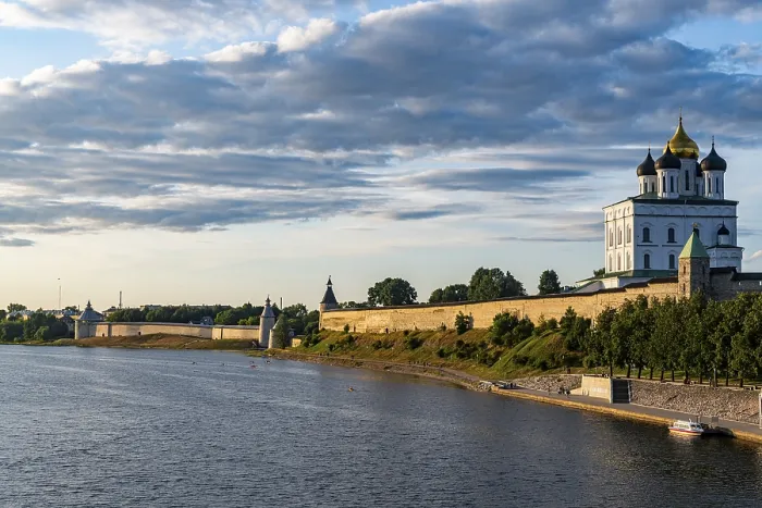 Framed Print : The Kremlin and Trinity Cathedral in Pskov, Russia Print Framed Print : The Kremlin and Trinity Cathedral in Pskov, Russia Print