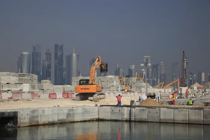 Framed Print : Large Construction Site in Doha Print (2018) Framed Print : Large Construction Site in Doha Print (2018)