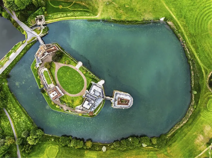 Framed Print : Top Down Print of Leeds Castle, Kent, England
