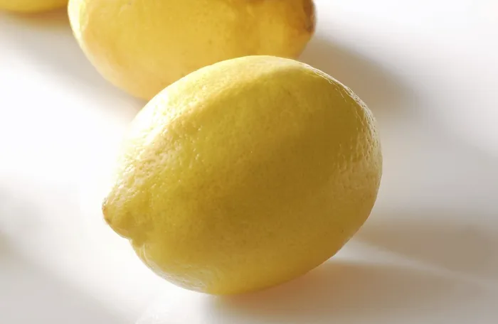 Framed Print : Lemons Print by ImageBROKER Framed Print : Lemons Print by ImageBROKER