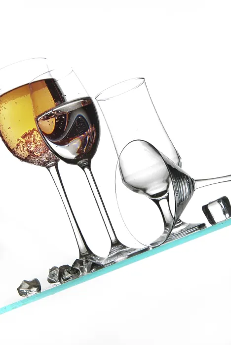 Framed Print : Liquid in the glass on a studio background Print
