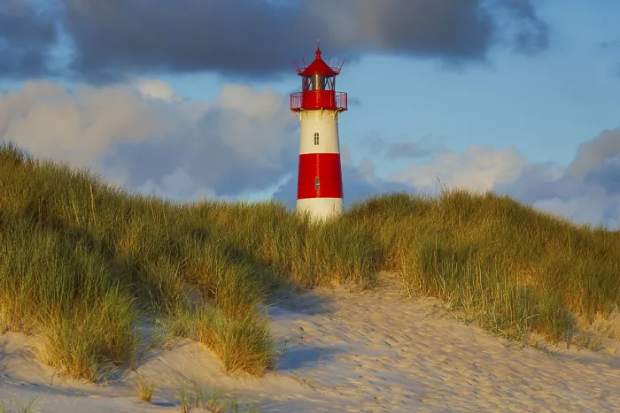 Framed Print : The Lister lighthouse at Ellenbogen Print, Sylt Island Framed Print : The Lister lighthouse at Ellenbogen Print, Sylt Island