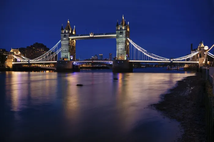 Framed Print : London Night View Print Framed Print : London Night View Print