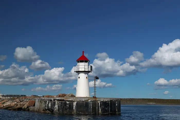 Framed Print : Norwegian Lighthouse Print