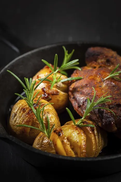 Framed Print : Pulled Pork with Baked Rustic Potatoes Print