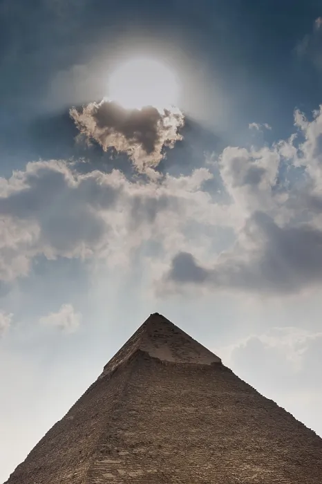 Framed Print : Pyramid of Giza Print in Dramatic Sunlight Framed Print : Pyramid of Giza Print in Dramatic Sunlight