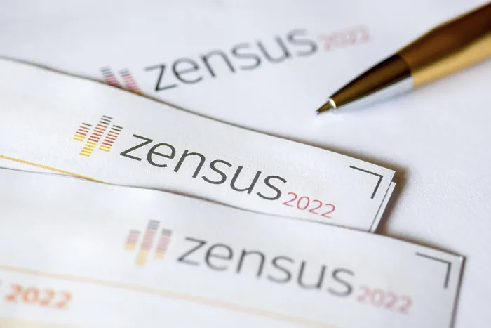 Framed Print : ImageBROKER Print: 2022 Census Questionnaire Framed Print : ImageBROKER Print: 2022 Census Questionnaire
