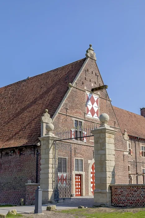 Framed Print : Raesfeld Moated Castle Print, Outer Bailey Framed Print : Raesfeld Moated Castle Print, Outer Bailey