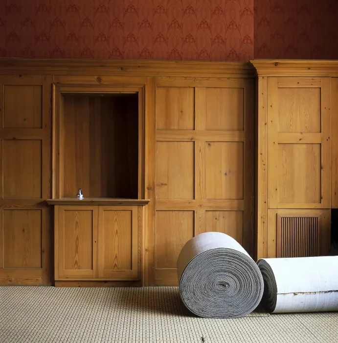 Framed Print : Empty Room Print by ImageBROKER Framed Print : Empty Room Print by ImageBROKER