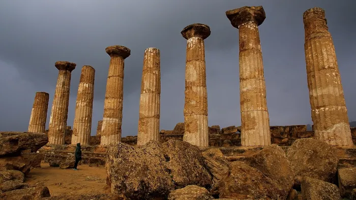 Framed Print : Valle dei Templi, Agrigento, Sicily - Heracles Temple Print Framed Print : Valle dei Templi, Agrigento, Sicily - Heracles Temple Print