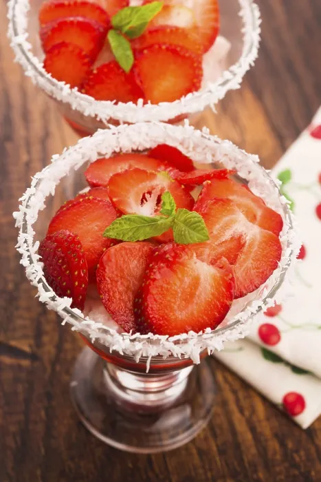 Framed Print : Strawberry over Tapioca Print