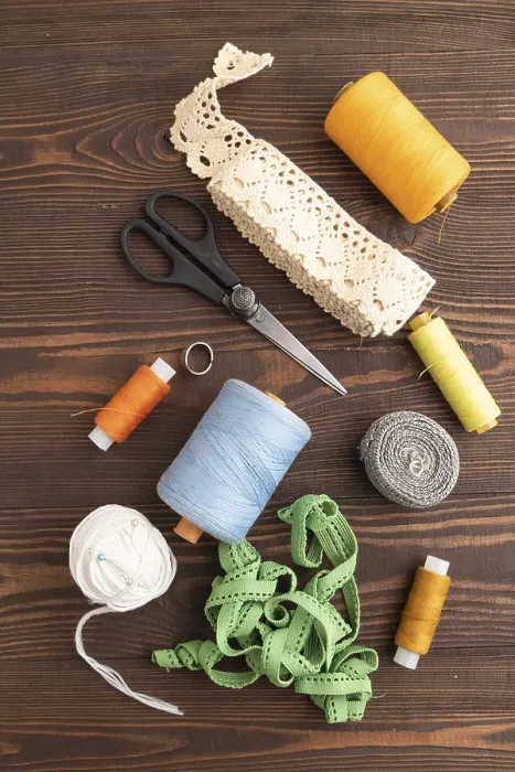 Framed Print : Sewing Accessories Print: Scissors, Thread and Thimbles Framed Print : Sewing Accessories Print: Scissors, Thread and Thimbles