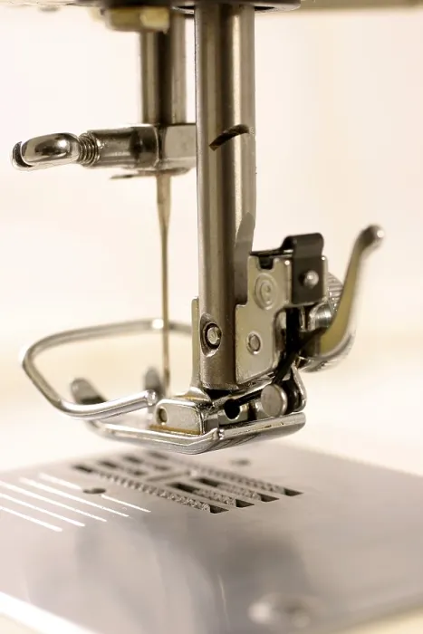 Framed Print : Sewing-Machine Print Framed Print : Sewing-Machine Print