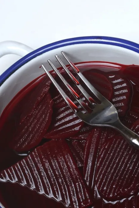 Framed Print : Sliced Pickled Beetroot Print, Beta vulgaris Framed Print : Sliced Pickled Beetroot Print, Beta vulgaris