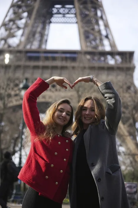 Framed Print : Eiffel Tower Print: Two Smiling Friends Framed Print : Eiffel Tower Print: Two Smiling Friends