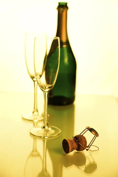Framed Print : Sparkling Sparkling Print by imageBROKER Framed Print : Sparkling Sparkling Print by imageBROKER