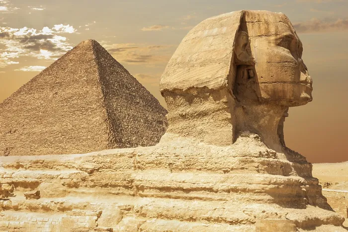 Framed Print : Print of the Sphinx and Cheops Pyramid in Giza, Egypt Framed Print : Print of the Sphinx and Cheops Pyramid in Giza, Egypt