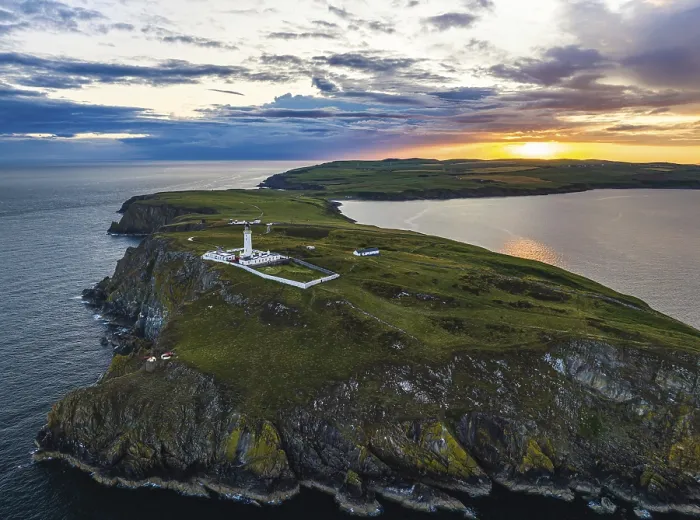 Framed Print : Mull of Galloway Lighthouse Print, Scotland UK