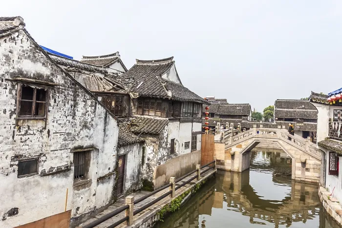 Framed Print : Suzhou Print from imageBROKER Framed Print : Suzhou Print from imageBROKER