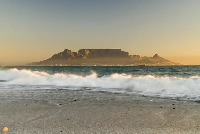 Framed Print : Table Mountain Print, Cape Town Evening Light Framed Print : Table Mountain Print, Cape Town Evening Light