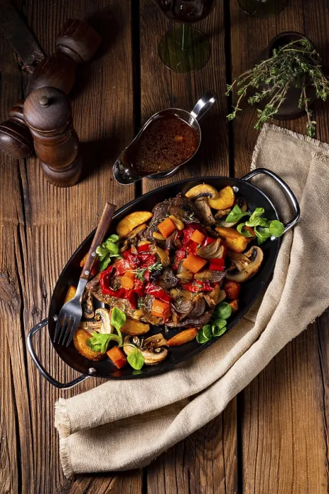 Framed Print : Tender Beef Print with Vegetables