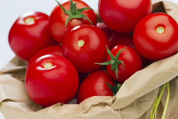 Framed Print : Tomatoes Print by imageBROKER Framed Print : Tomatoes Print by imageBROKER