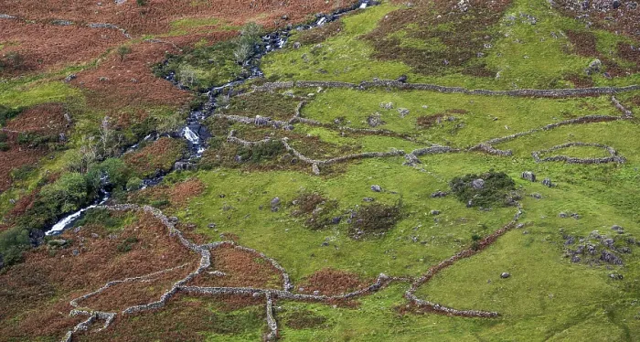 Framed Print : Typical Landscape with Stone Wall Print, Snowdonia National Park Framed Print : Typical Landscape with Stone Wall Print, Snowdonia National Park