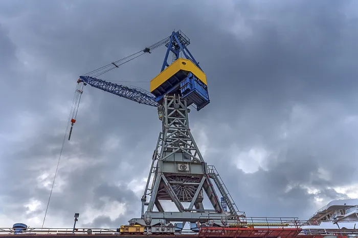Framed Print : Unloading crane at Hamburg Container Port Print Framed Print : Unloading crane at Hamburg Container Port Print