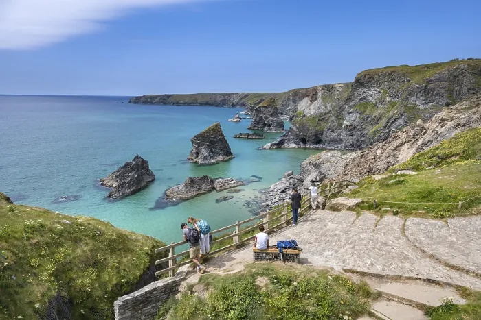 Framed Print : Viewing Platform at Bedruthan Steps Print, Cornwall, England Framed Print : Viewing Platform at Bedruthan Steps Print, Cornwall, England