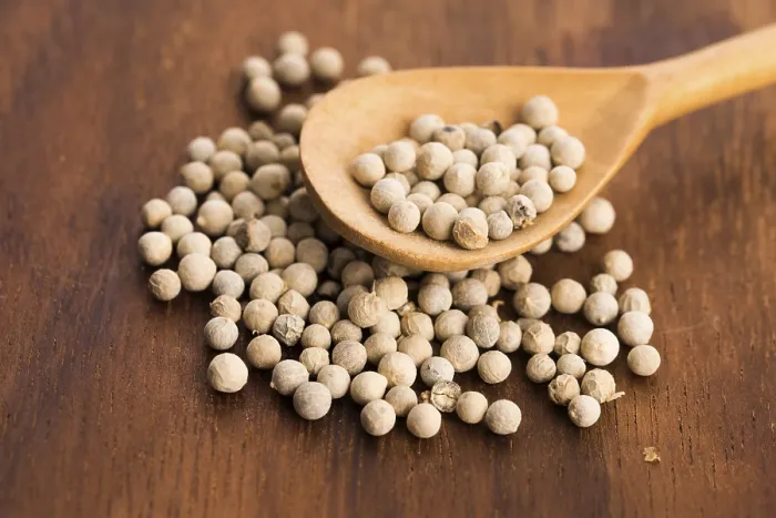 Framed Print : White Peppercorn Print Framed Print : White Peppercorn Print
