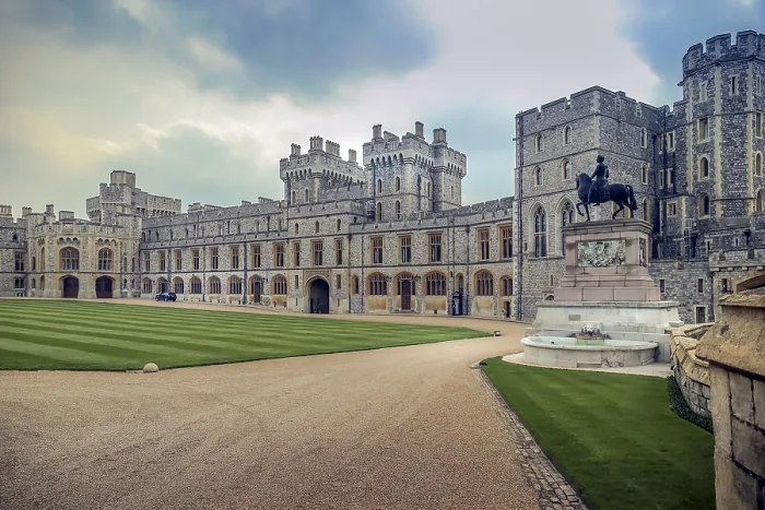 Framed Print : Windsor Castle Print with Dramatic Light Framed Print : Windsor Castle Print with Dramatic Light