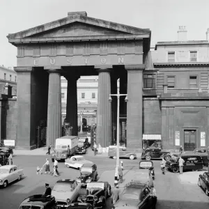 Euston Arch a98_05420