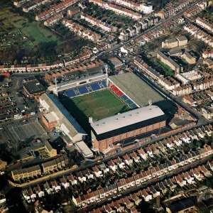 Towns Collection: Selhurst