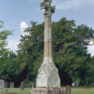 Windsor Memorial Cross