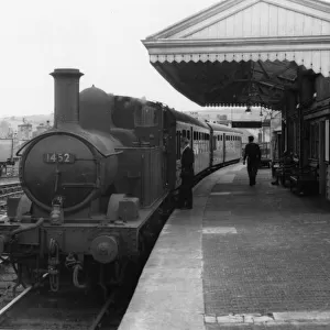 Devon Stations Canvas Print Collection: Brixham Station