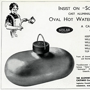 Advert for Solar aluminium hot water bottle 1933