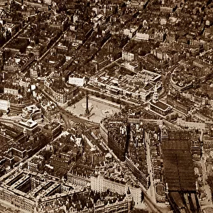Aerial view of Trafalgar Square, London